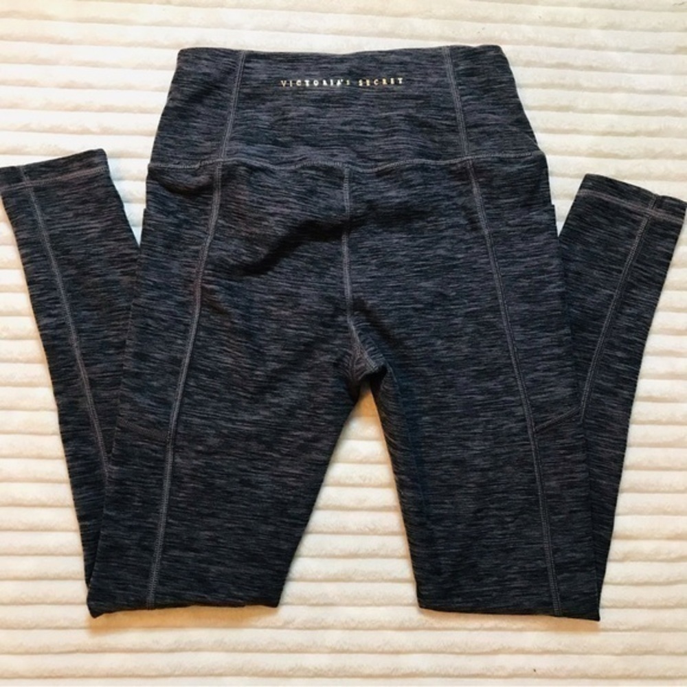 Victoria’s Secret Purple Black Space Dye Pocket Leggings Women’s size 2 Small